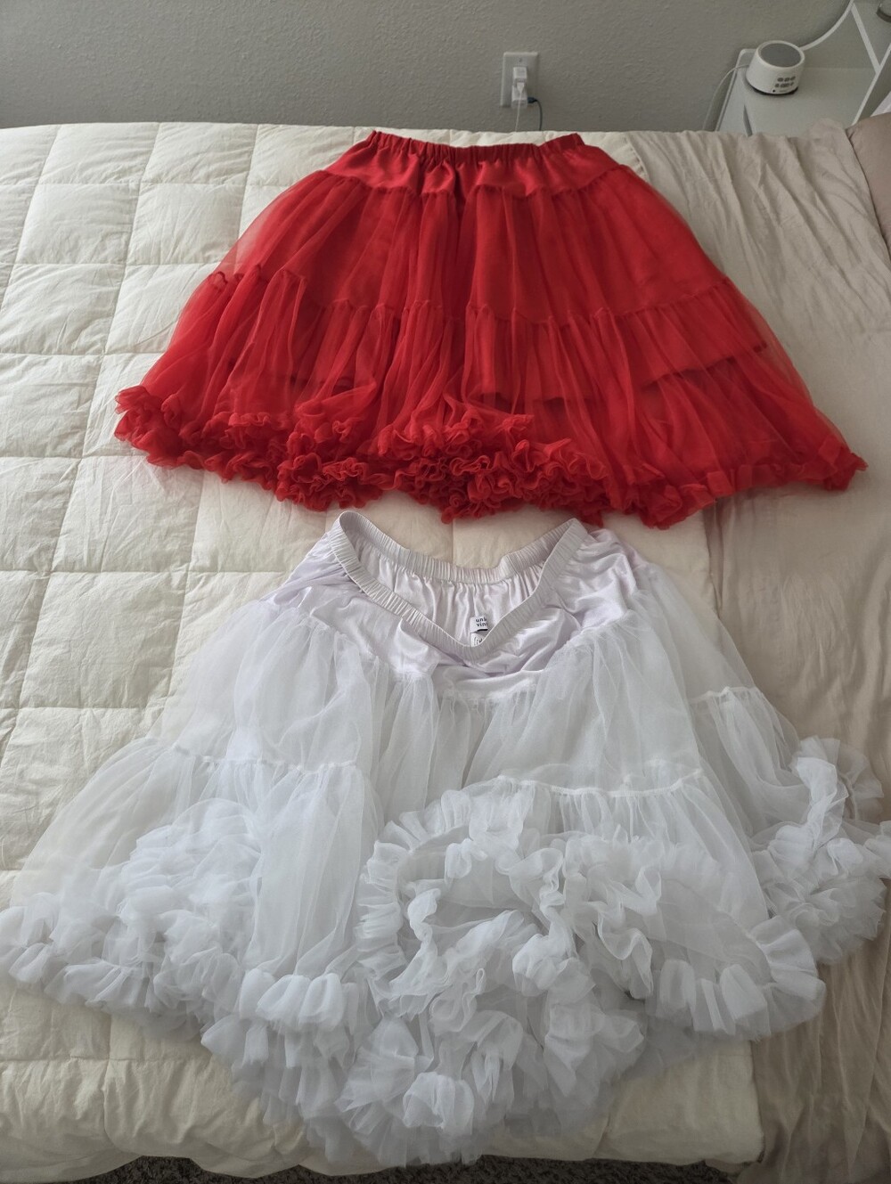 Lot of 2 Vintage Style Crinoline Petticoats Hell Bunny Red Unique Vintage White